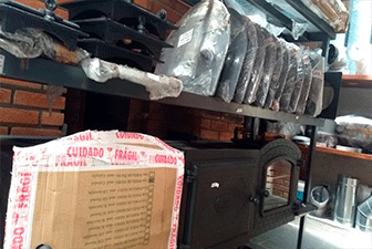 Foto de acessórios para churrasqueiras