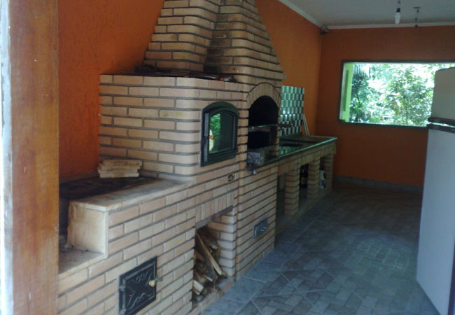 Fotos de churrasqueiras, lareiras, fornos e fogão a lenha