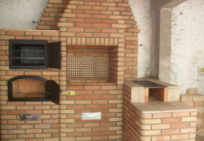 Fotos de churrasqueiras, lareiras, fornos e fogão a lenha